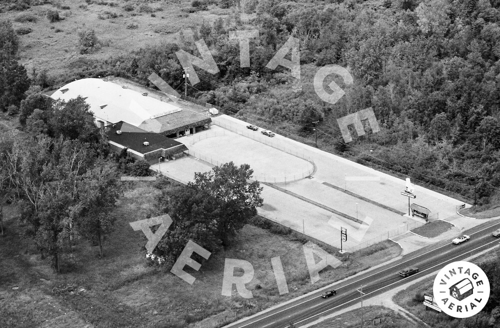 Gardens Roller Rink